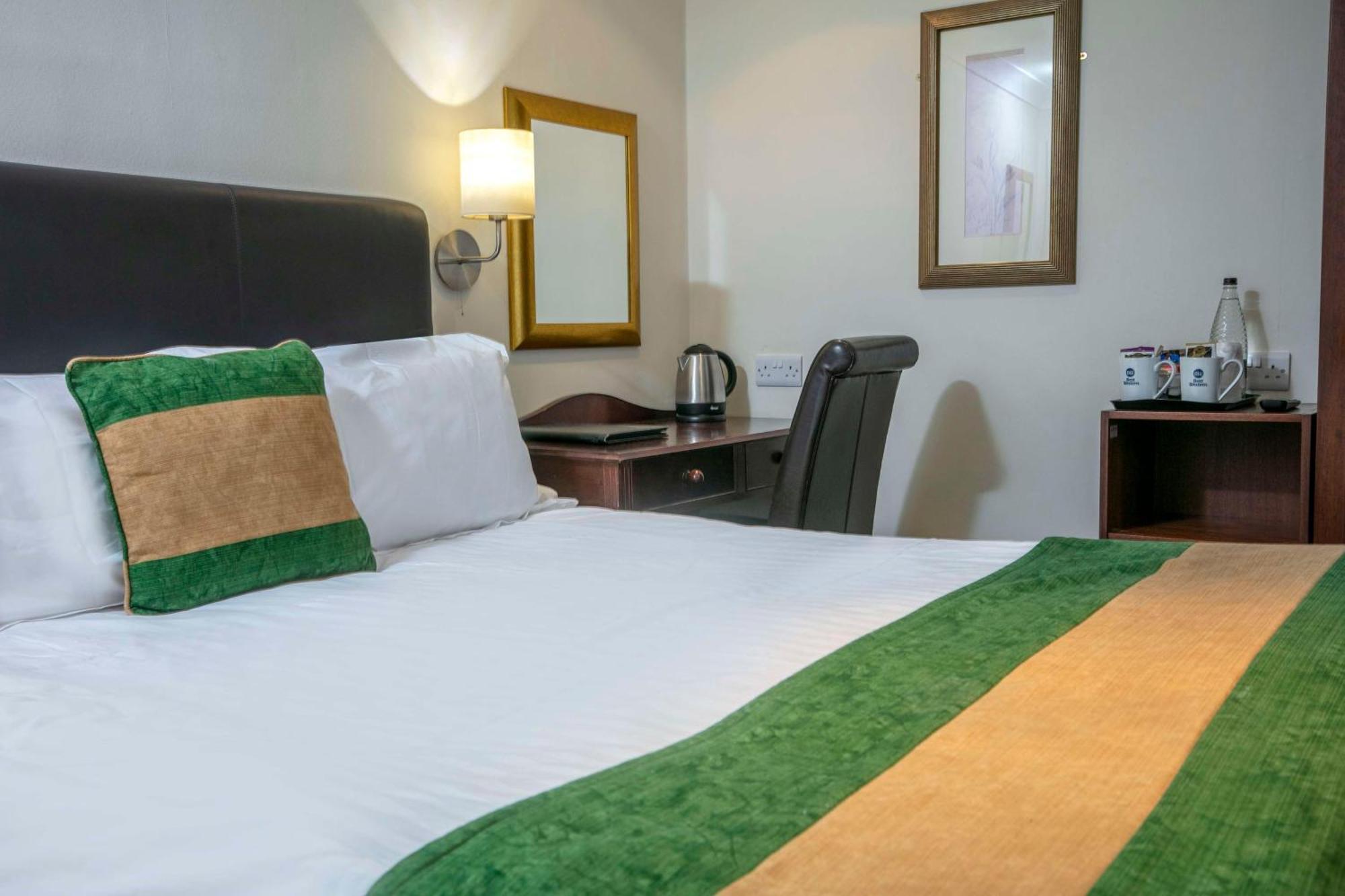 Best Western Forest And Vale Hotel Пикъринг Екстериор снимка