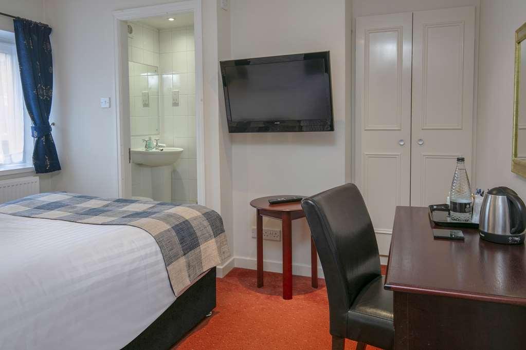 Best Western Forest And Vale Hotel Пикъринг Стая снимка